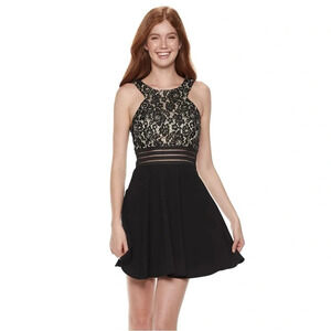 Speechless Black Lace Sleeveless Skater Formal Dress Juniors 11